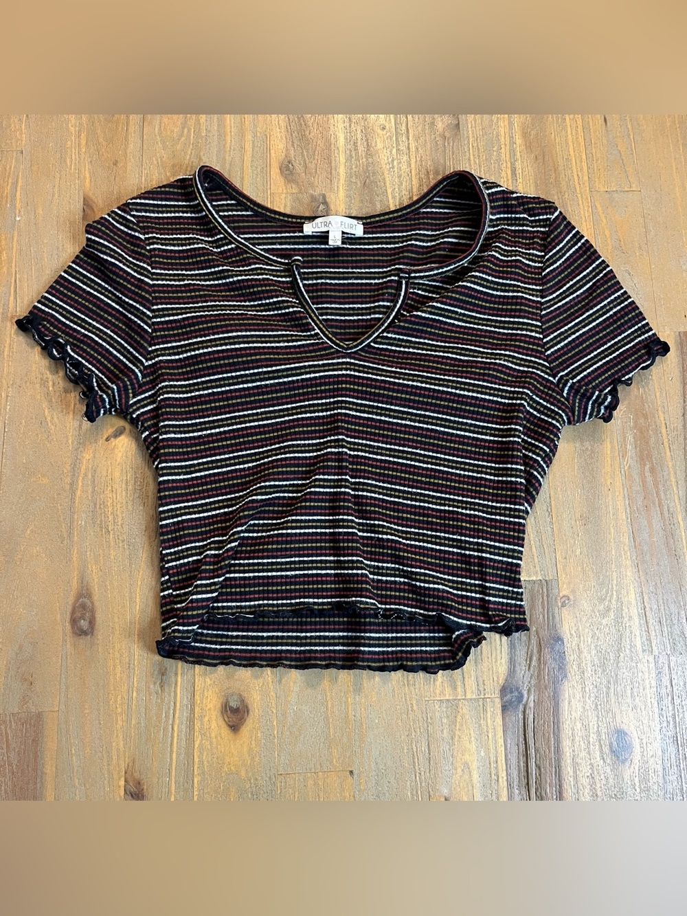 Scalloped crop top
